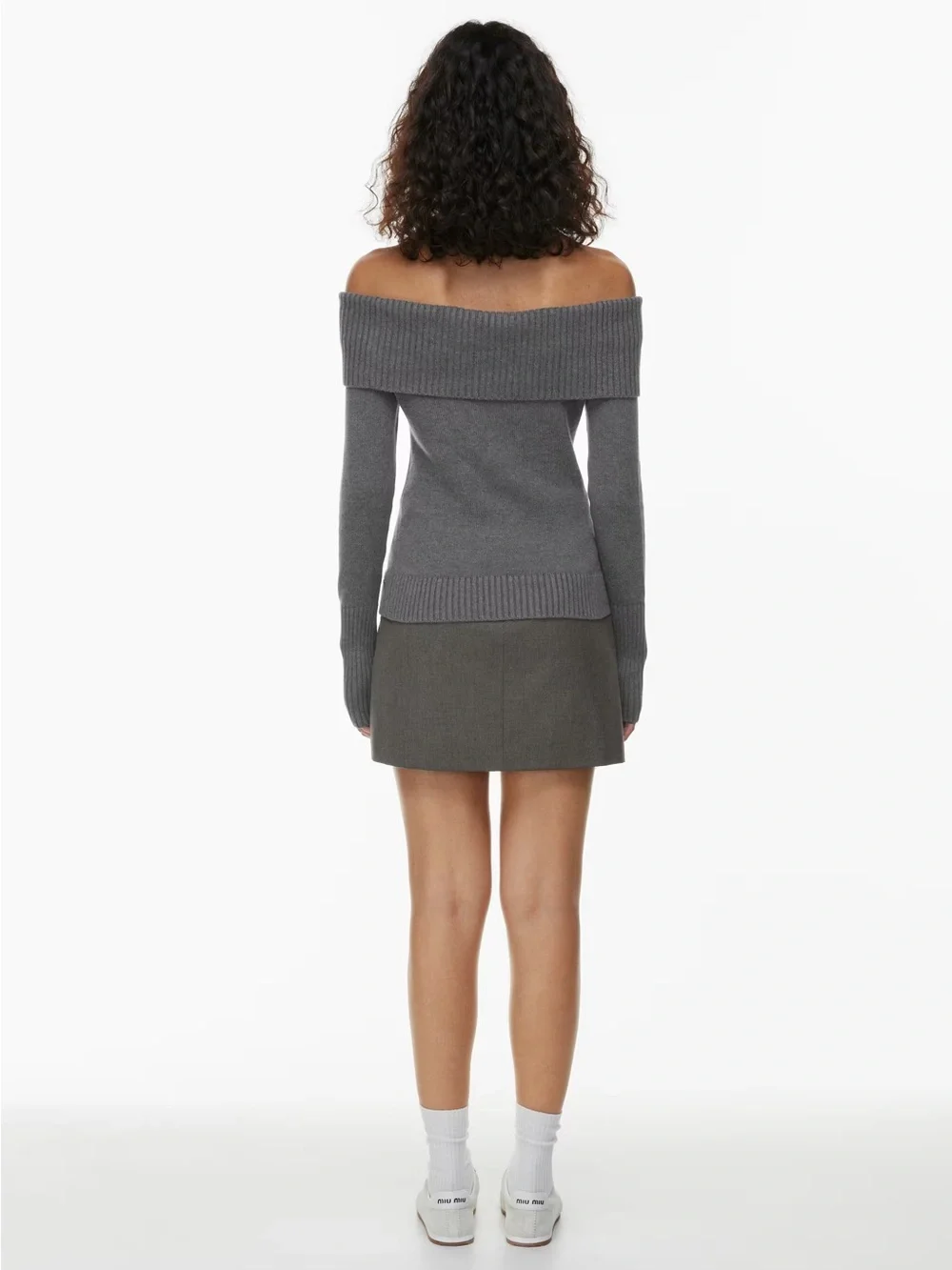 NWOT Aritzia Sunday Best Topaz Off Shoulder Sweater – Heather Chrome – S